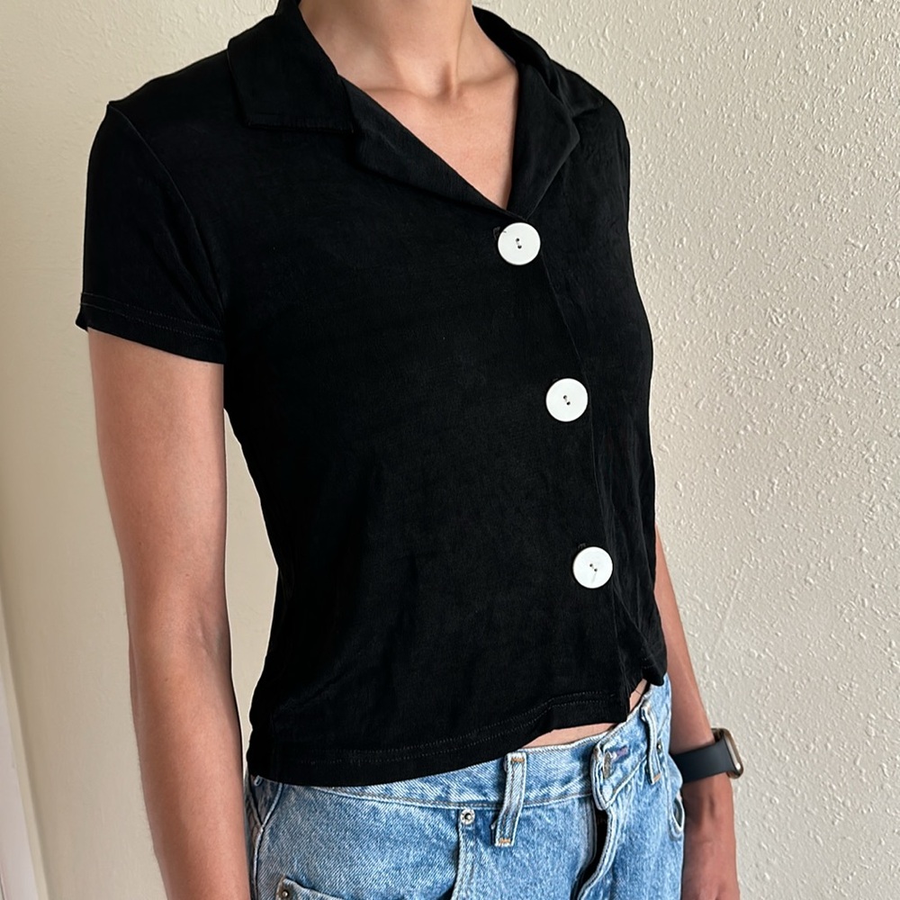 VINTAGE BUTTON UP TOP - Picture 6 of 10